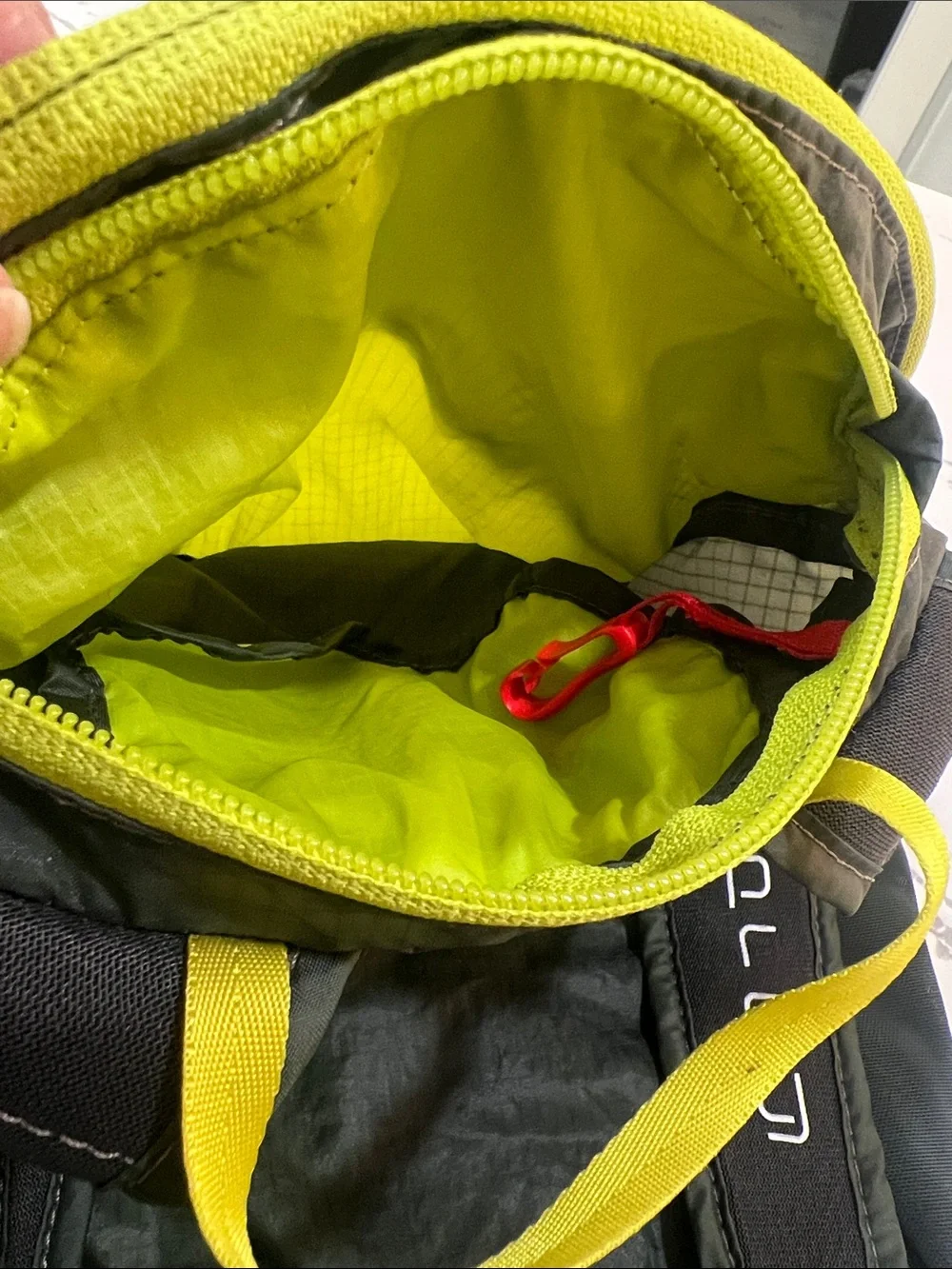 OSPREY Ultralight Stuff Pack 18L Backpack Olive Green Lime Packable Unisex